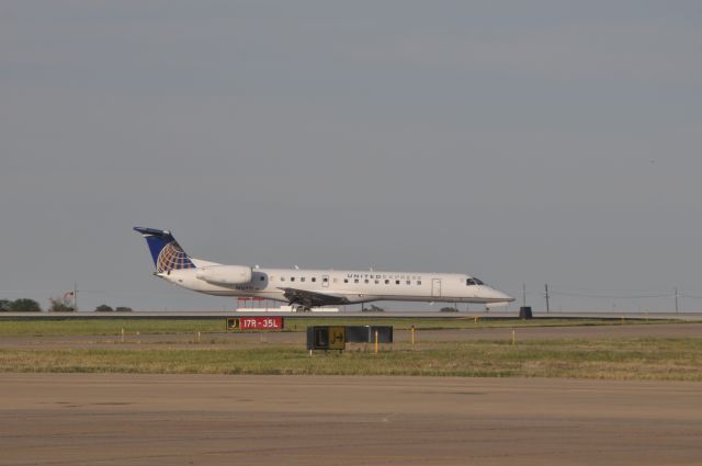 Embraer ERJ-145 (N16911)