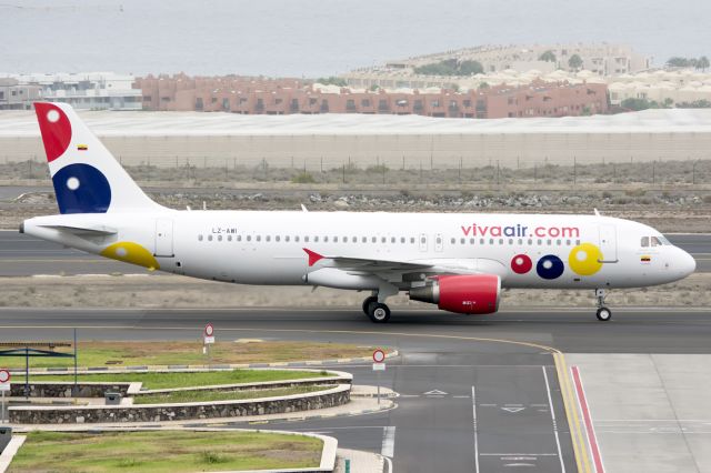 Airbus A320 (LZ-AWI)