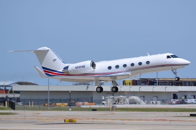 Gulfstream Aerospace Gulfstream IV (N990NB)