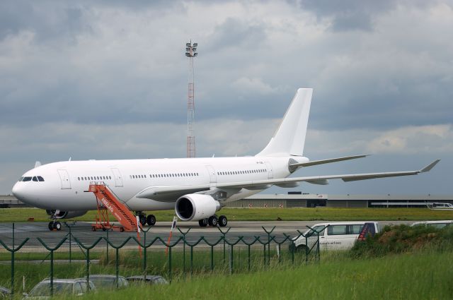 Airbus A330-200 (VP-CBE) - Sky Troopers Hongkong LTD
