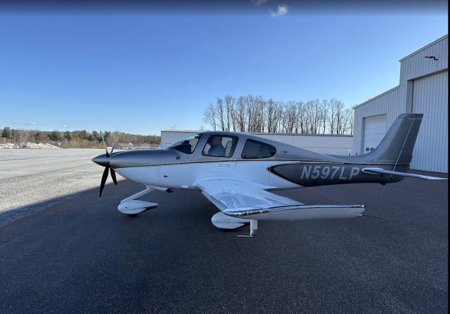 Cirrus SR-22 (N597LP) - SR22T