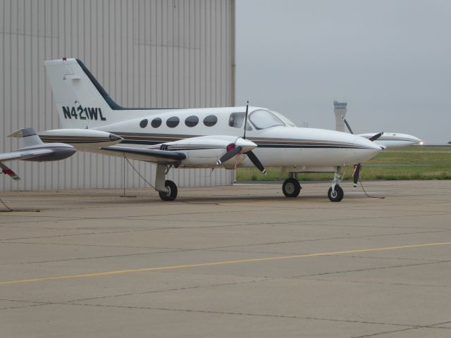 Cessna 421 (N421WL)