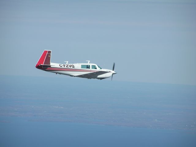 Mooney M-20 (C-FZVQ) - Mooney M20J