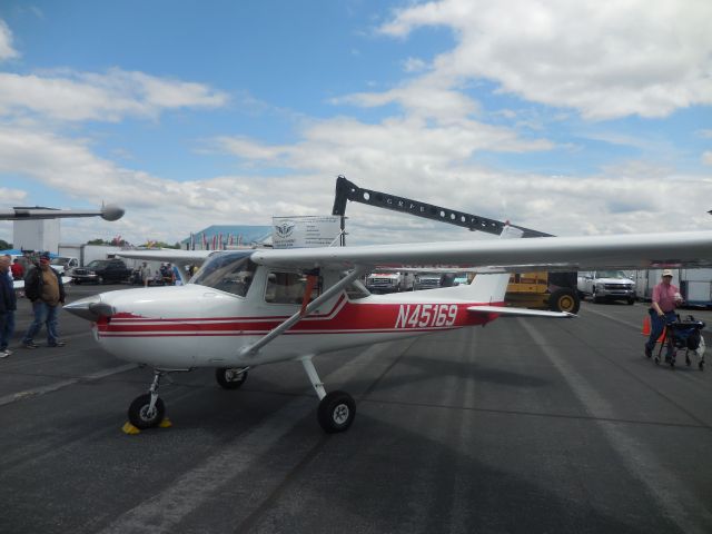 Cessna Commuter (N45169)