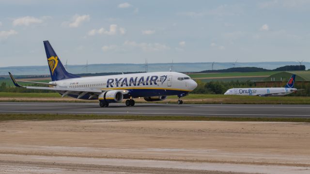Boeing 737-700 (EI-EBD)