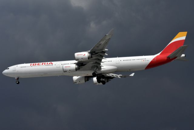 Airbus A340-600 (EC-INO)