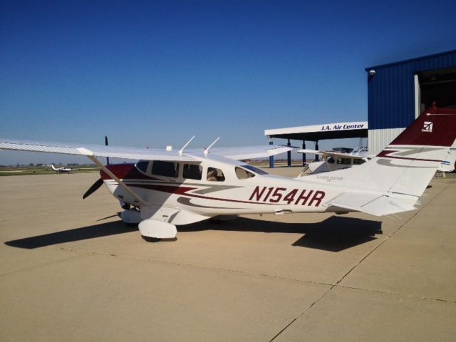 Cessna 206 Stationair (N154HR)