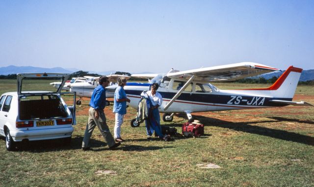 Cessna Skyhawk (ZS-JXA) - The old Nelspruit airport, South Africa. Cessna 172XP.