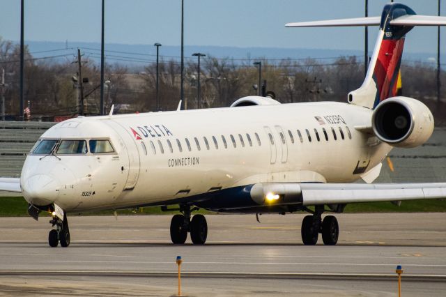 Canadair Regional Jet CRJ-900 (N325PQ) - Year: 2014br /Make: Bombardier br /Model: CRJ-900LRbr /Opby: Endeavor Airbr /Route: KBUF --> KJFK