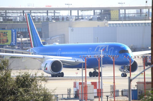 Airbus A350-900 (EI-IFB)