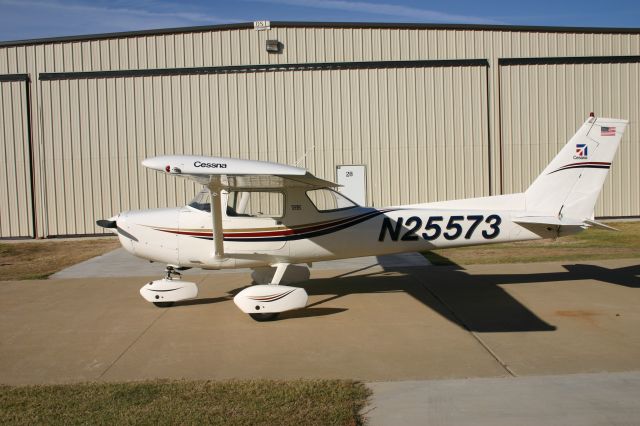 Cessna 152 (N25573)