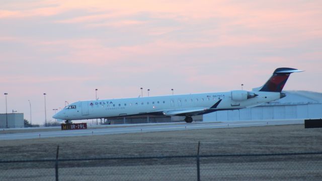 Canadair Regional Jet CRJ-700 (N676CA) - 022414 Delta RJ on take-off roll, Rwy 19L