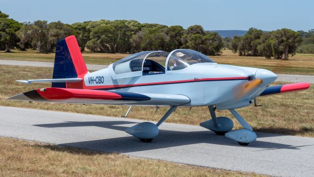 Vans RV-6 (VH-CBO)