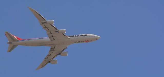 Boeing 747-400 (LX-VCB)