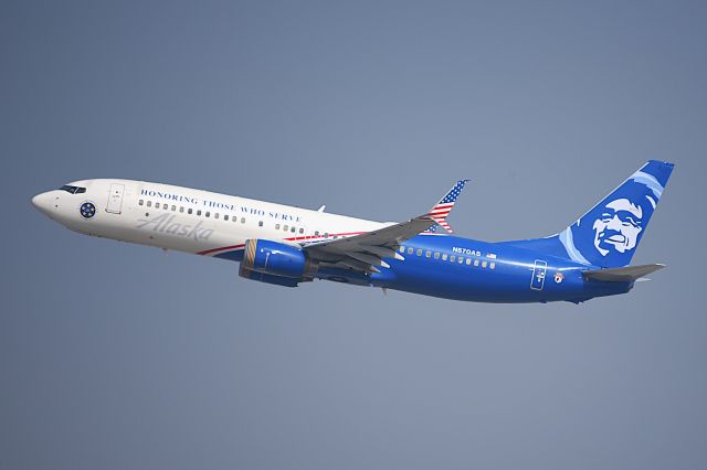 Boeing 737-800 (N570AS) - 10-13-24