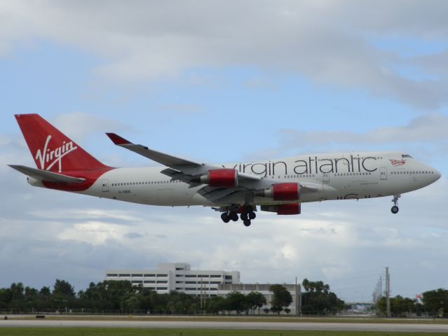 Boeing 747-400 (G-VBIG)