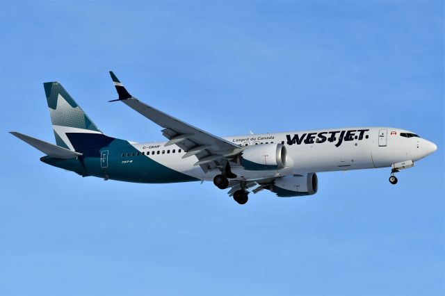 Boeing 737 MAX 8 (C-GEHF) - Westjet Boeing 737 MAX 8 arriving at YYC on Dec 28.