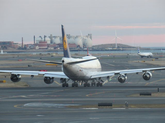 Boeing 747-400 (D-ABTK)