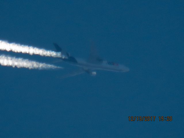 Boeing MD-11 (N624FE)