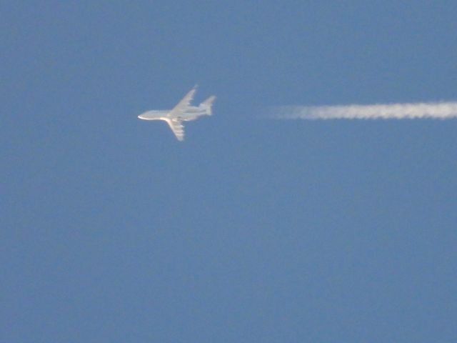 Bombardier Challenger 300 (N754QS) - EJA754br /09/20/21