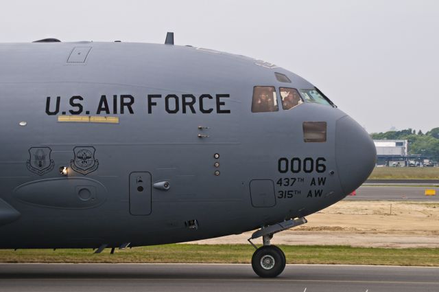 Boeing Globemaster III (N0006)