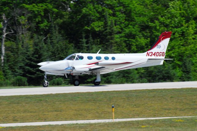 Cessna 340 (N340GB)