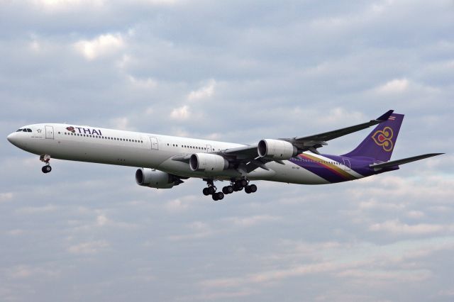 Airbus A340-600 (HS-TNF)