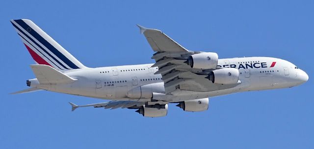 Airbus A380-800 (F-HPJB) - a rel=nofollow href=http://flightaware.com/live/flight/FHPJB/history/20160704/2230Z/KLAX/LFPGhttps://flightaware.com/live/flight/FHPJB/history/20160704/2230Z/KLAX/LFPG/a