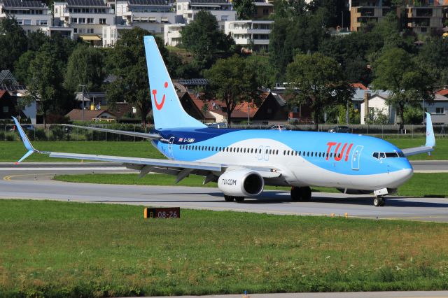 Boeing 737-800 (G-TAWH)