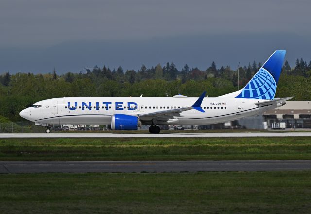 Boeing 737 MAX 8 (N27260)