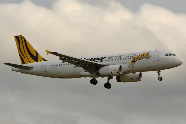 Airbus A320 (VH-VNC)