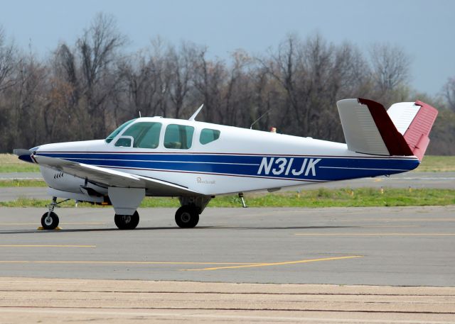 Beechcraft 35 Bonanza (N31JK) - 1960 Beech M35 At Downtown Shreveport.