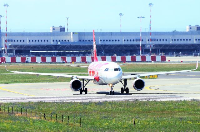 Airbus A320 (EI-LIX)