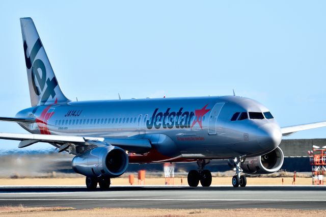 Airbus A320 (JA14JJ)