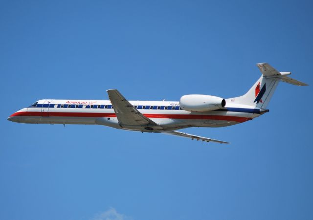 Embraer ERJ-145 (N685AE) - Departing 36C - 9/2/10