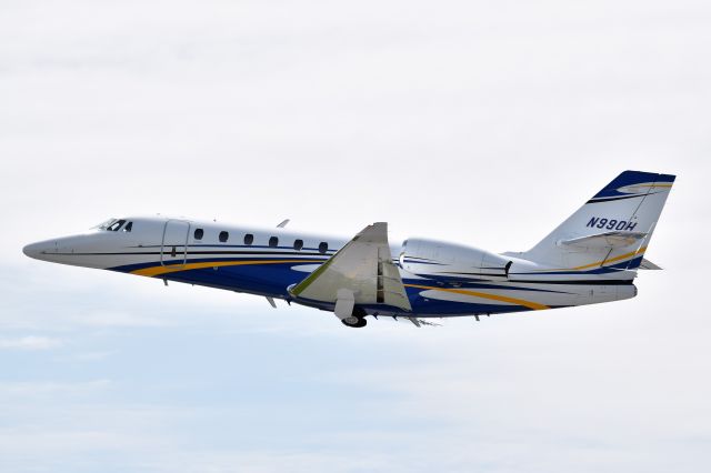 Cessna Citation Sovereign (N990H)