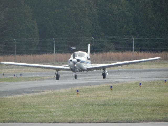 Piper Cherokee (N125MT)