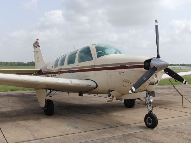 Beechcraft Bonanza (36) (N6442B)