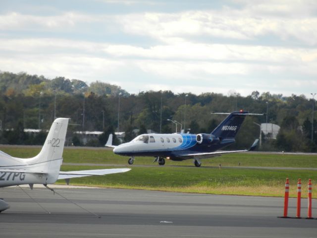 Cessna Citation CJ1 (N614GG) - A Cessna 525 Taxiing To The Runway At Manassas Reginal Airport