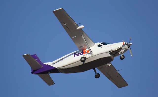 Cessna Caravan (N797FE)