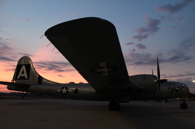 Boeing B-29 Superfortress (N529B)