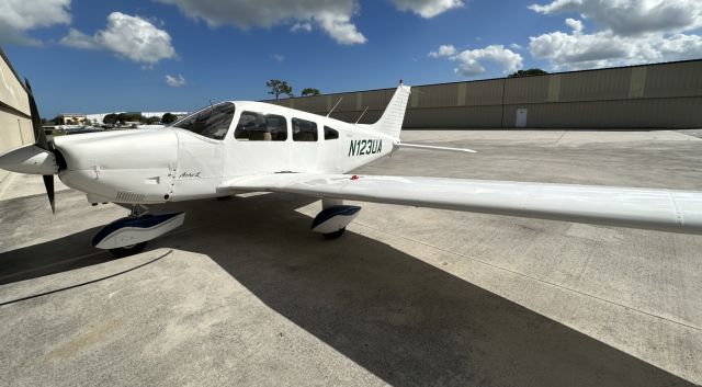 Piper Cherokee (N123UA) - N123UA sitting pretty on the ramp at Scott MacDOnald Aircraft Sales. 