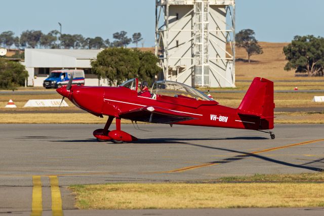 Vans RV-8 (VH-8RV) - Van's RV-8 (VH-8RV, ex VH-DAF) taxiing at Wagga Wagga Airport.