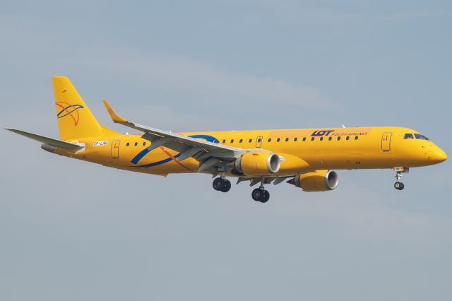 Embraer ERJ-190 (SP-LNO)