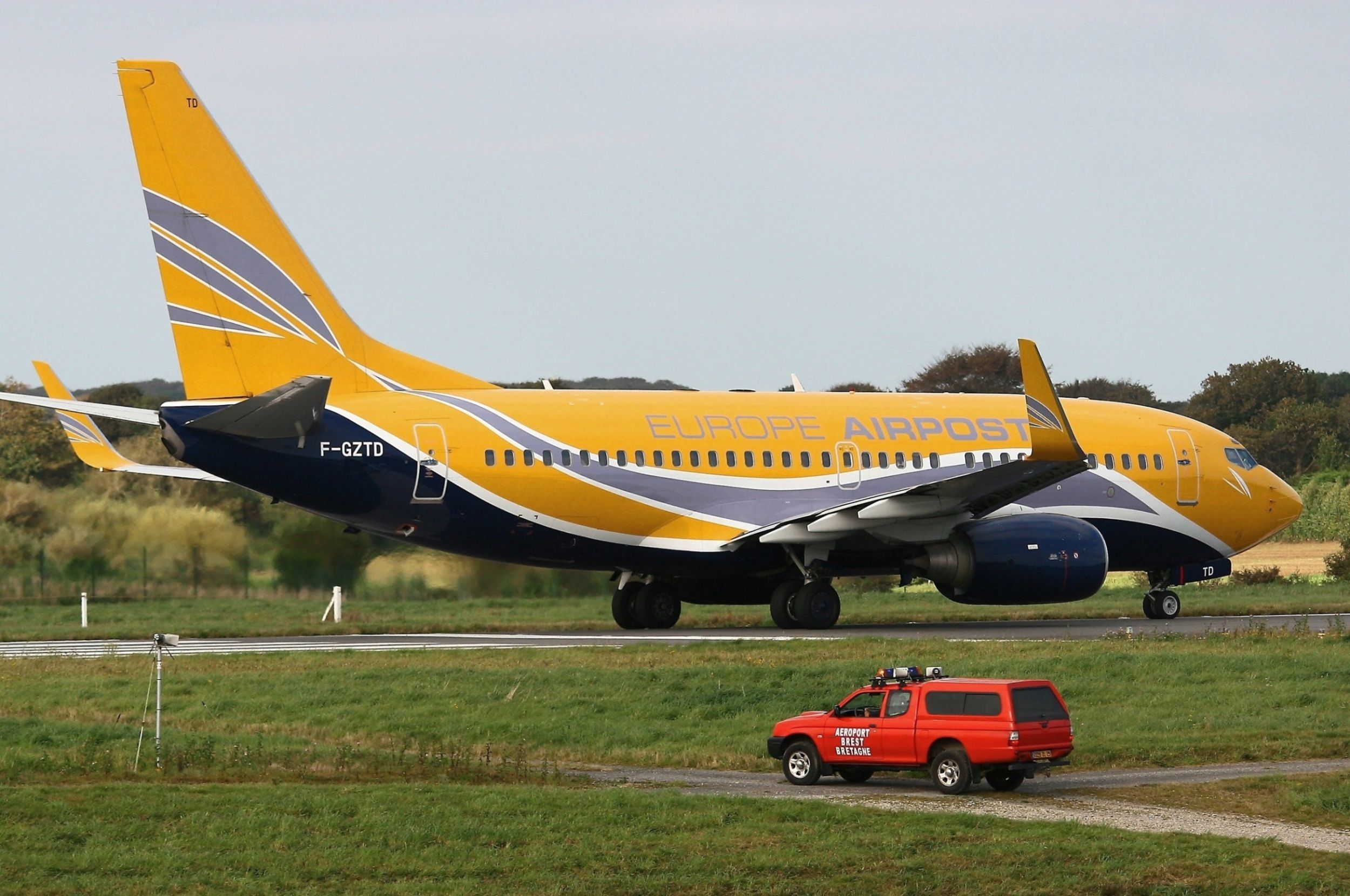 Boeing 737-700 (F-GZTD) - Europe Airpost  Boing 737-73V, Brest Guipavas Airport (LFRB-BES)