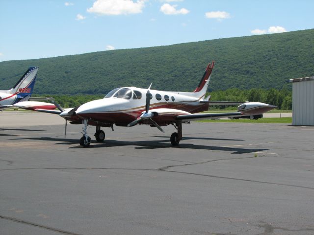 Cessna 340 (N8671) - At Williamsport