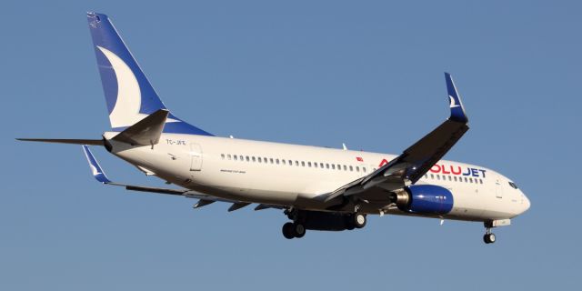 Boeing 737-800 (TC-JFE)