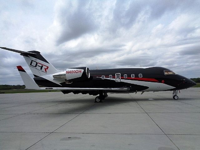 Canadair Challenger (N400DH) - Nascar Driver Denny Hamlins Canadair CL-600 parked on the Ramp at Grand Strand (KCRE) Airport in North Myrtle Beach, SC on 4/12/2015. Denny is appearing as a Celebrity in the Hooty and the Blowfish hosted Monday After the Masters Pro-Am featuring PGA Professional and Celebrity Golfers.