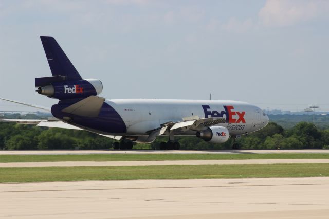 McDonnell Douglas DC-10 (N396FE)