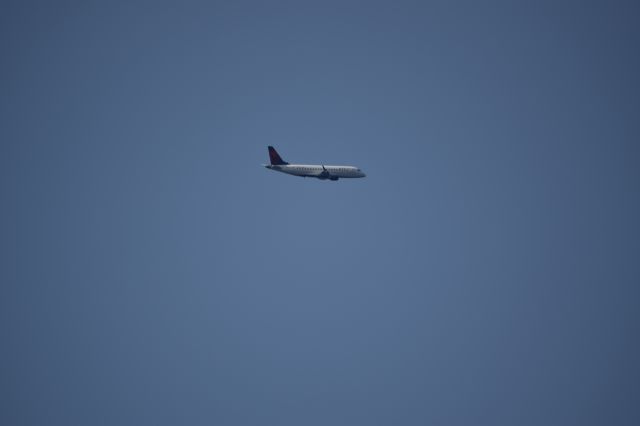 N613CZ — - Turning from north to-east-to-south over Puget Sound and downtown Seattle to align with SEATAC approach evening of 30 July 2018.  Taken from Bainbridge ferry.